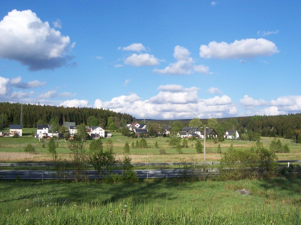 Ferienwohnung-Wasserlaeufer Mulde エクステリア 写真