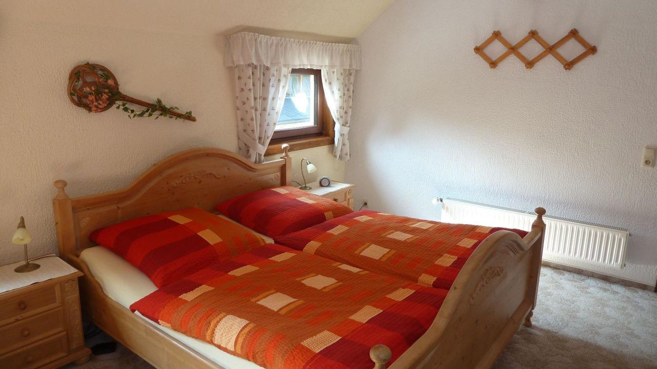 Ferienwohnung-Wasserlaeufer Mulde エクステリア 写真